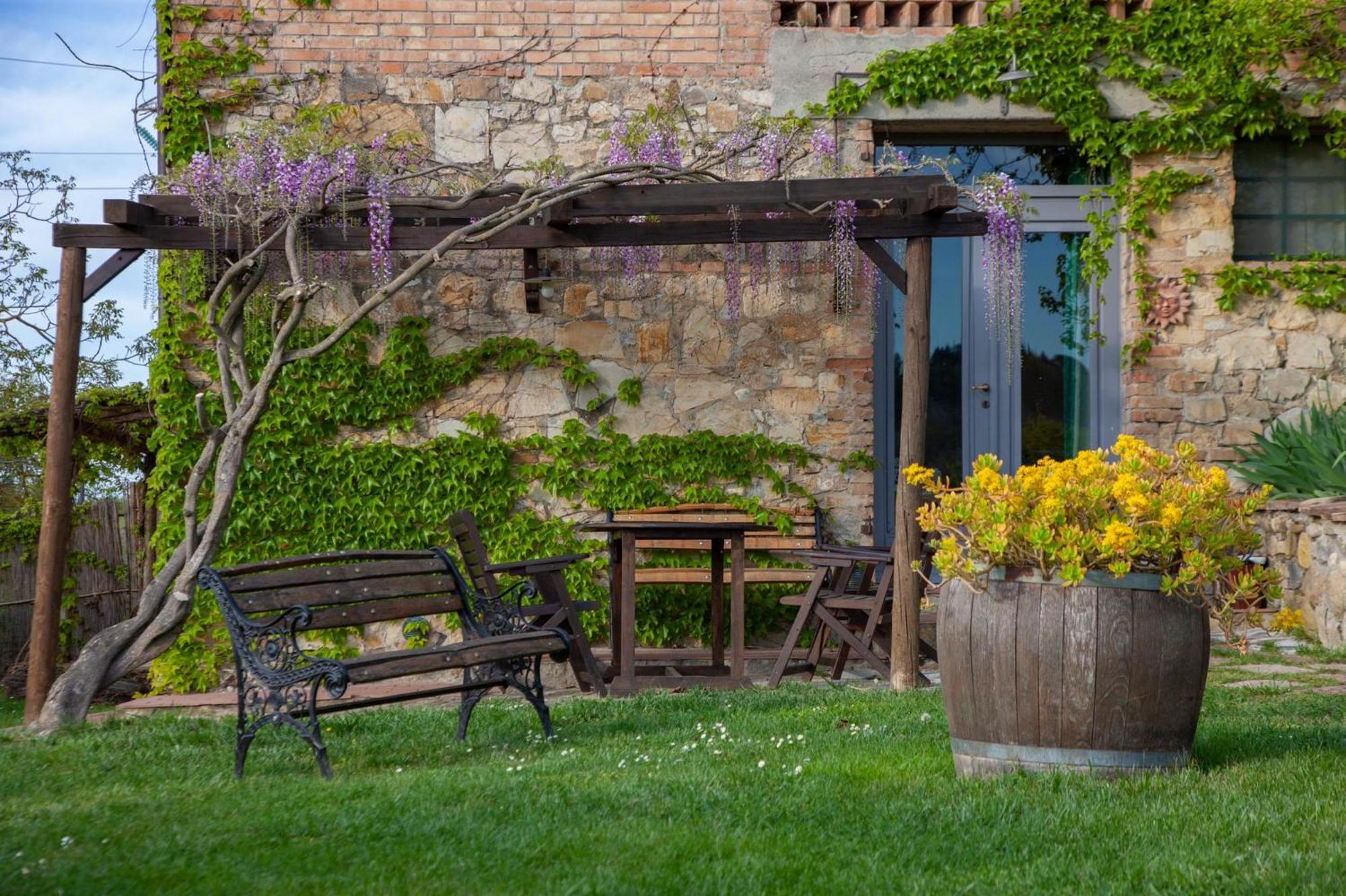 Agriturismo & Winery Il Bacio Tavarnelle Val di Pesa Exterior photo